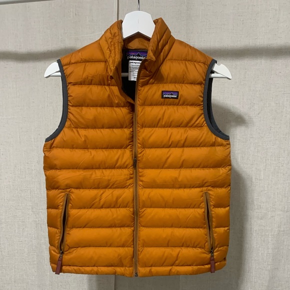 patagonia down sweater vest boys